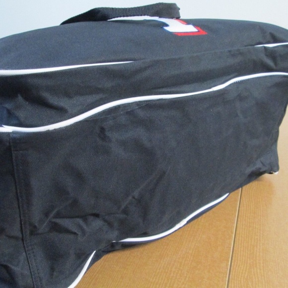 TEXAS RANGERS 18" Duffel MLB Official Baseball Gym Bag - Picture 7 of 11